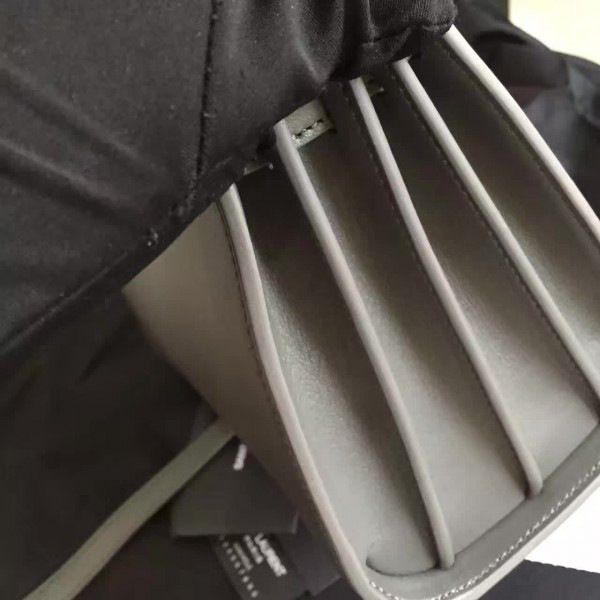 Y51 classic sac de jour nano 4888 22cm x 18cm x 11cm