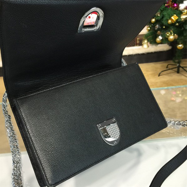 D10r ama 1732 25cm x 8cm x 15.5cm