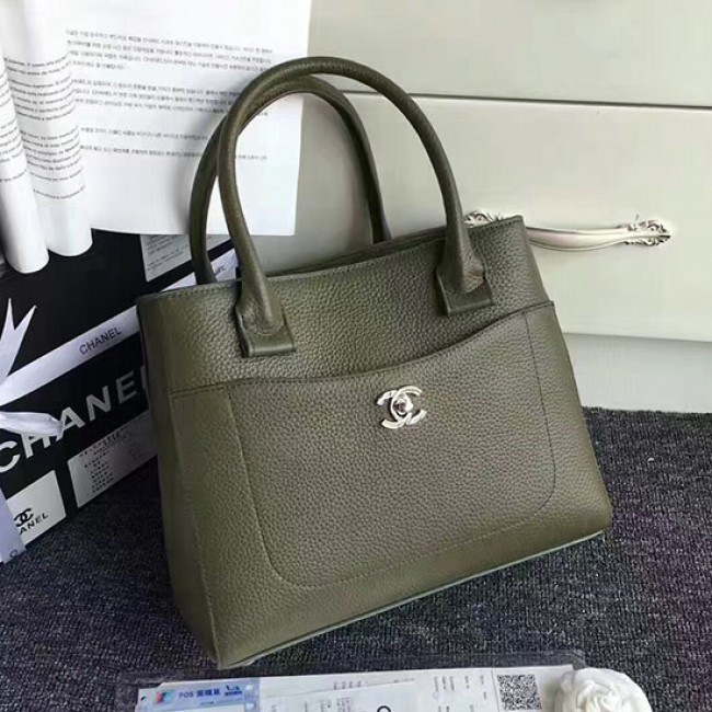 Ch**el calfskin large shopping bag green