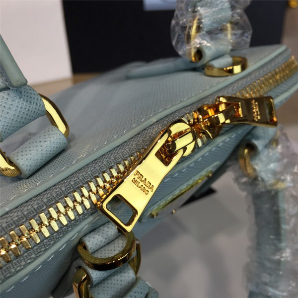 Pra*a promenade bag 3888 25.5cm x 10.5cm x 17cm