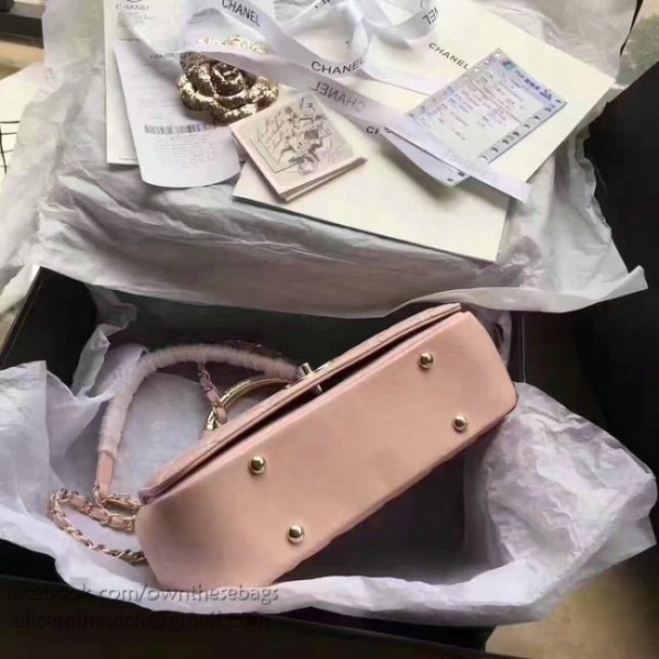 Ch**el caviar quilted lambskin flap bag with top handle pink