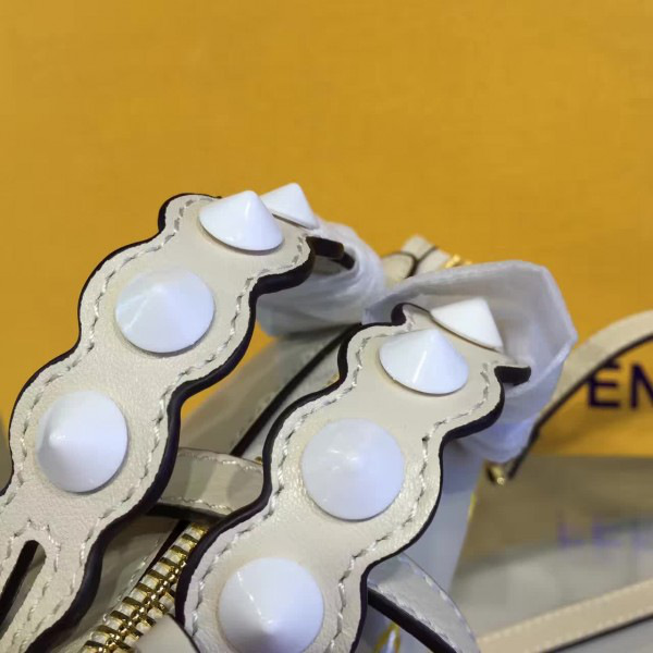 F**di by the way 1962 21cm x 13cm x 10 cm