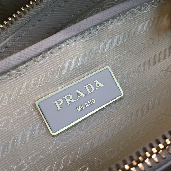 Pra*a promenade bag 25.5cm x 10.5cm x 17cm