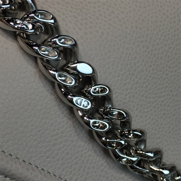 D10r ama 1728 25cm x 8cm x 15.5cm