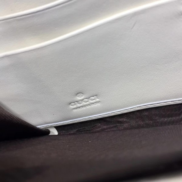 Gvc*1 wallet white 2509 19cmx2cmx10cm