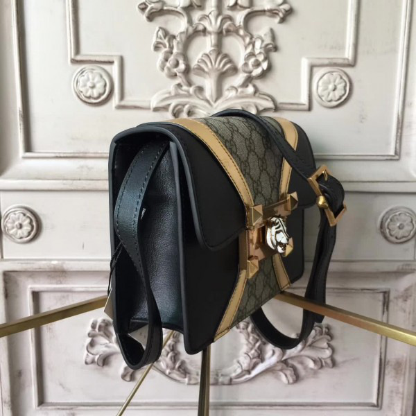 Gvc*1 shoulder bag  2145 20.5cmx6cmx15.5cm