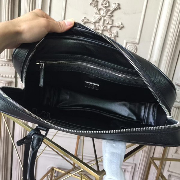 Pra*a leather briefcase 4323 36cmx4cmx27.5cm