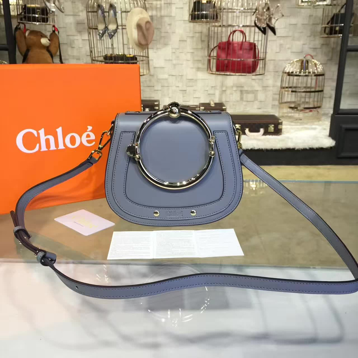 Chloe leather nile z1351 19.5cm x 6.5cm x 16cm