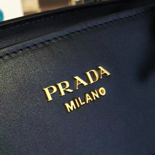 Pra*a esplanade 3858 24cm x 17 cm x 9cm