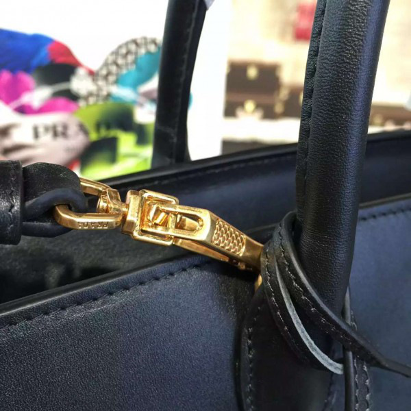 Pra*a esplanade 3858 24cm x 17 cm x 9cm