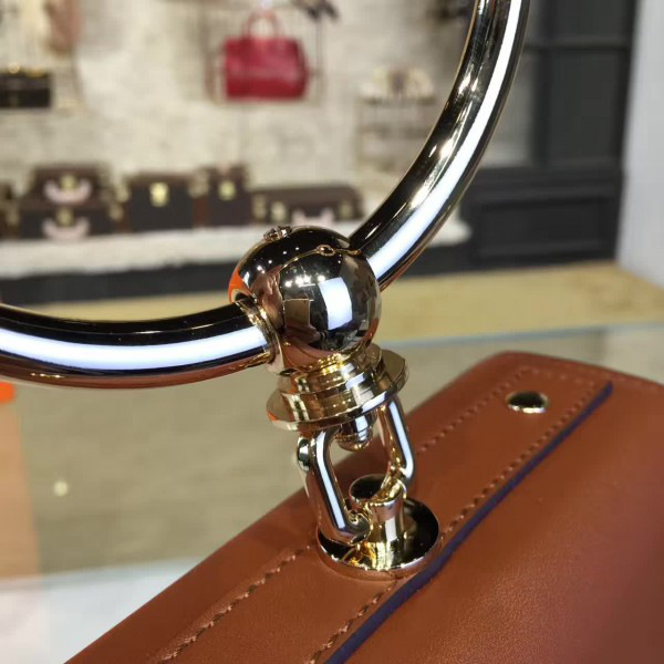 Chloe leather nile z1347 19.5cm x 6.5cm x 16cm