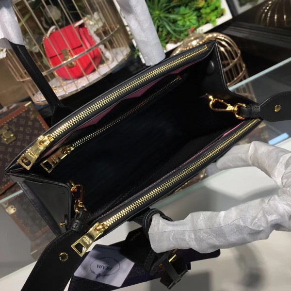 Pra*a esplanade saffiano 4022 30*15*21cm