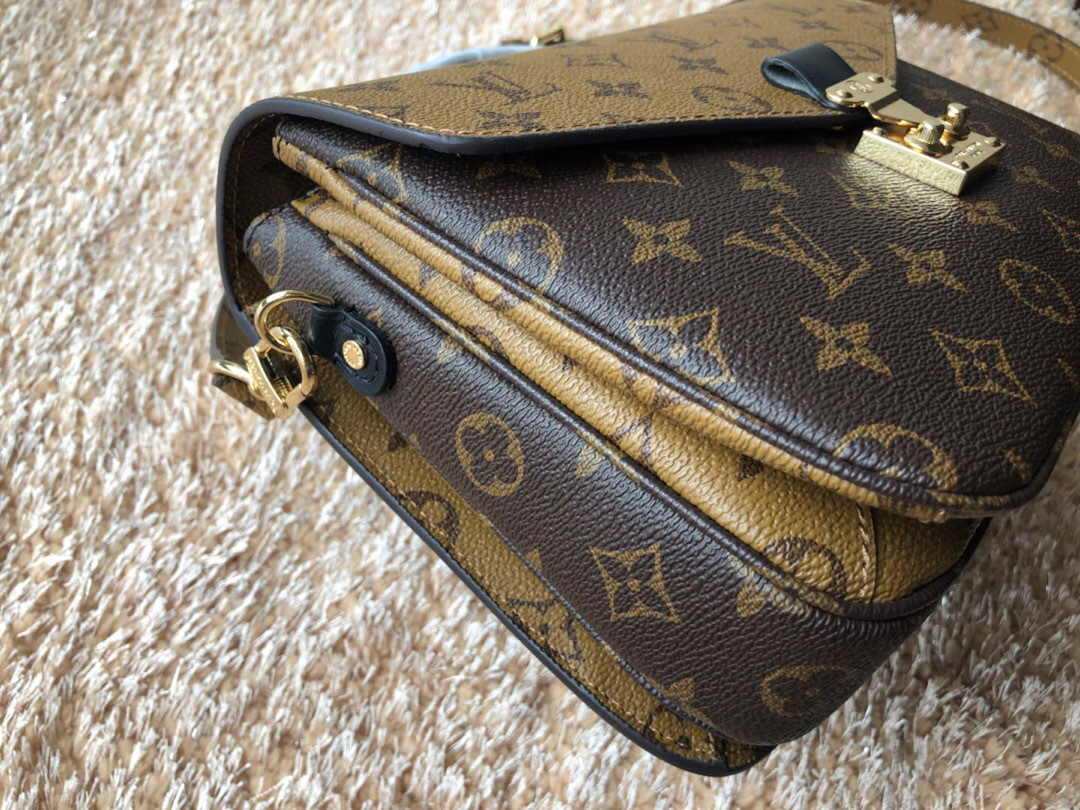 lv l0vis Vvtt0n pochette  pochette metis m41465 25cm