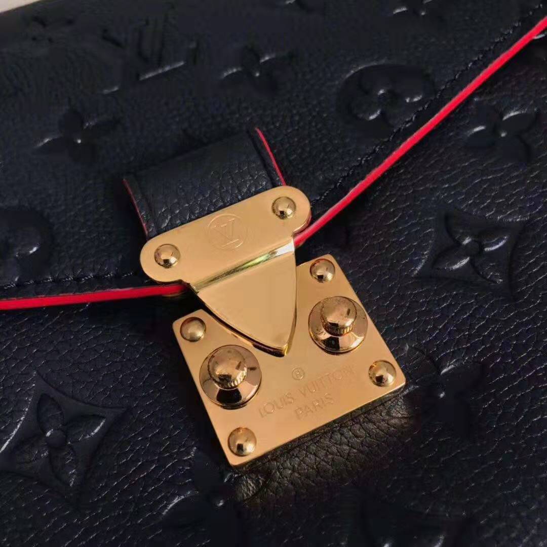 l0vis Vvtt0n pochette metis monogram empreinte leather 3759 25*19*7cm