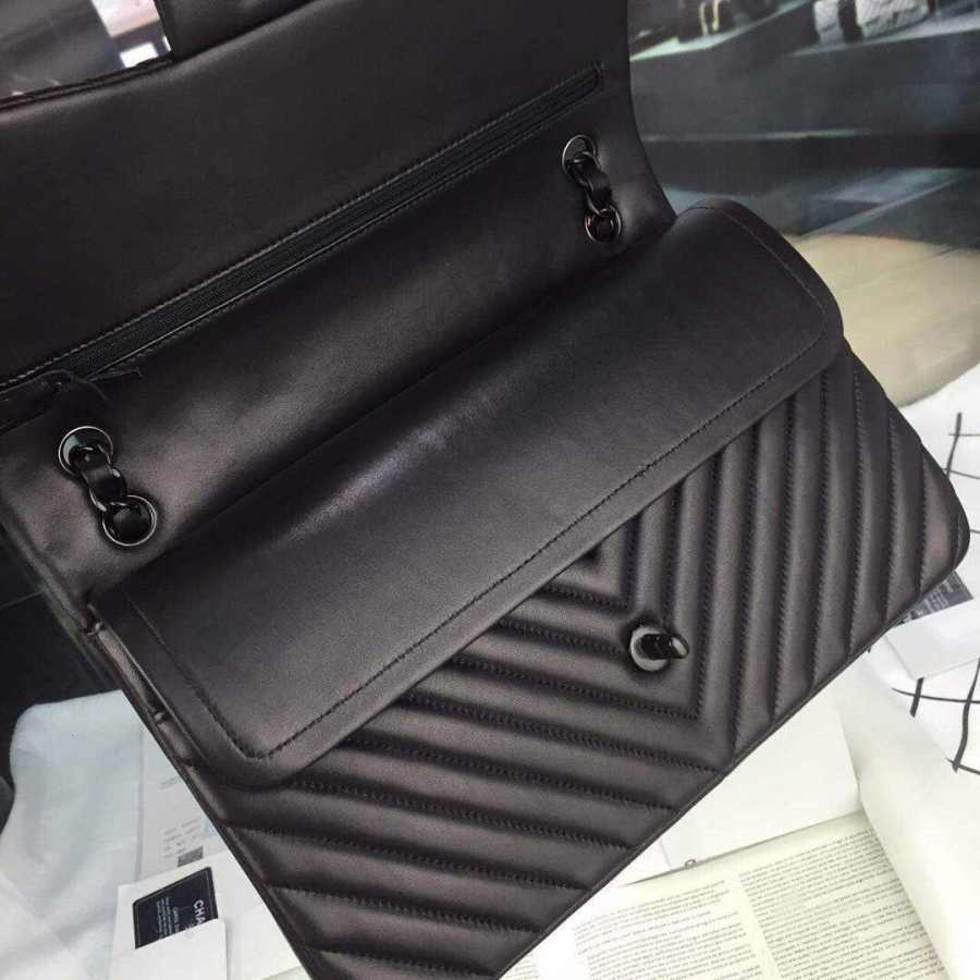 Ch**el lambskin chevron quilted 30cm flap black bag 30cm