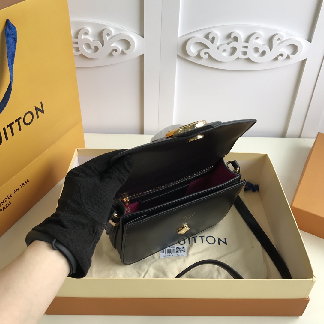 LV pont 9 black m55948