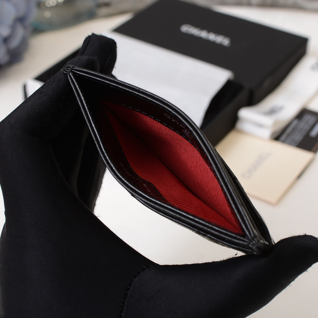 Ch**el card case black
