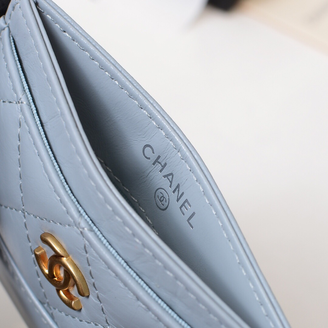 Ch**el card case blue