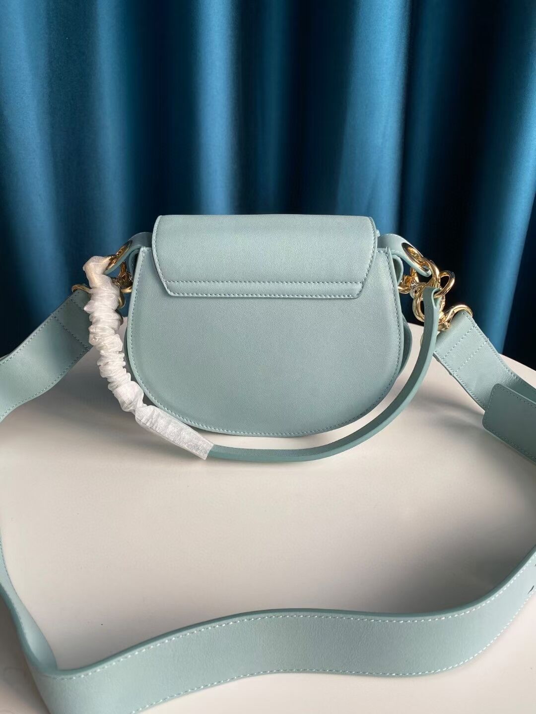 Chloe leather nile light blue 19.5cm x 6.5cm x 16cm