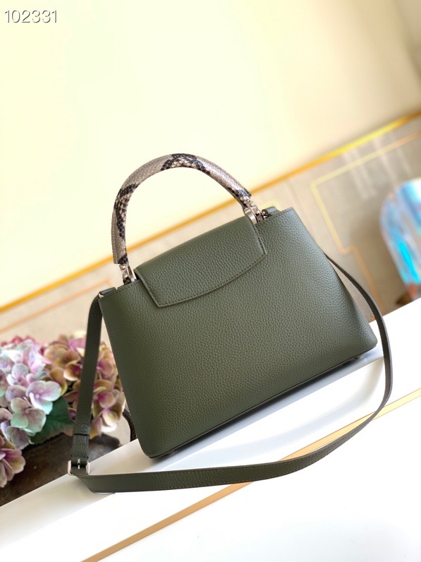 l0vis Vvtt0n shoulder bag diagonal lv women
