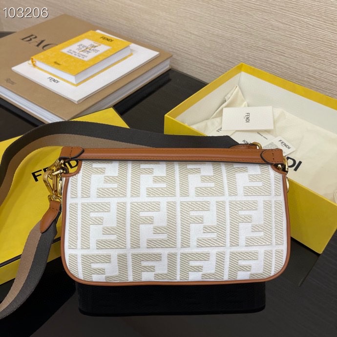 F**di baguette white canvas ff bag 26x13x6cm