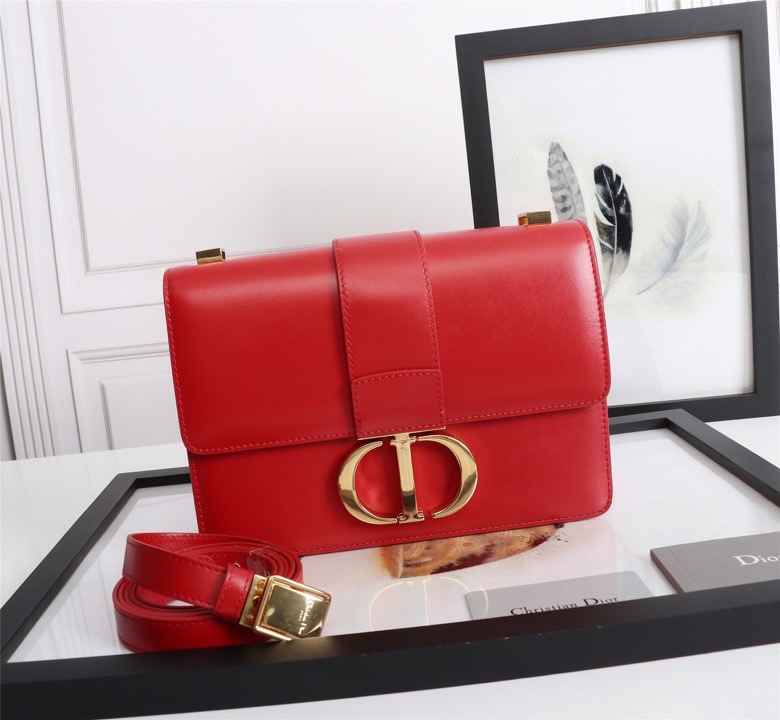 D10r lady D10r montaigne smooth cowhide red 24 x 17 x 8 cm