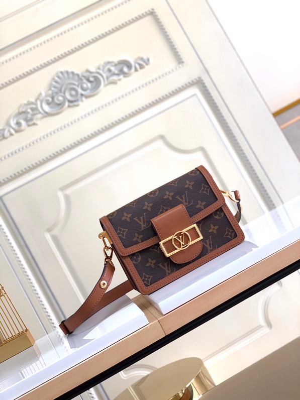 l0vis Vvtt0n mini dauphine m44580 20×19×9cm