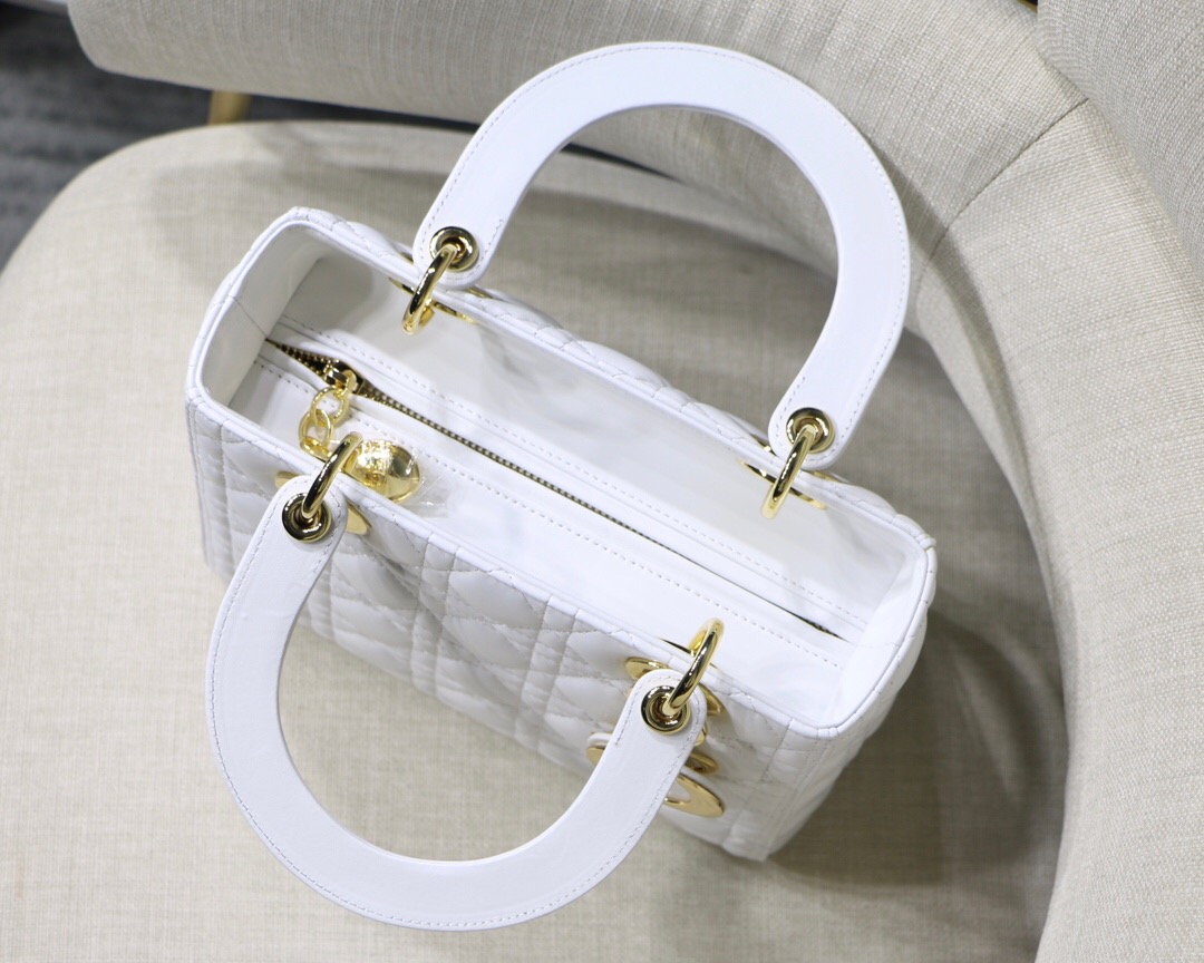 D10r medium ultramatte lady bag latte cannage lambskin m0565 24 x 20 x 11cm