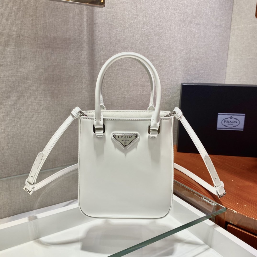 Pra*a small brushed leather tote white 1ba331 15 x 17.5 x 5 cm