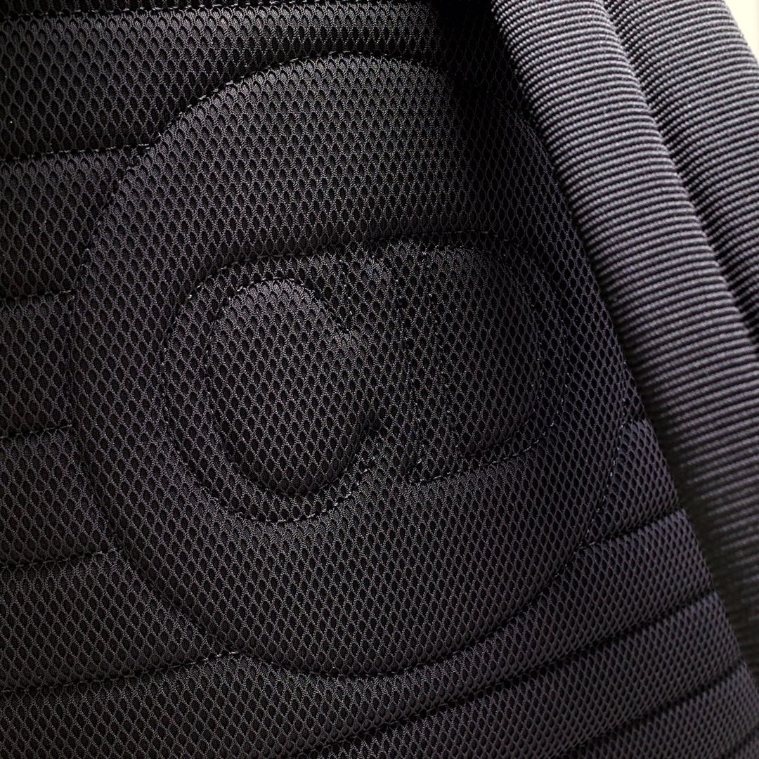 Gvc*1 rider backpack oblique jacquard 1voba088yky 30x15x42cm