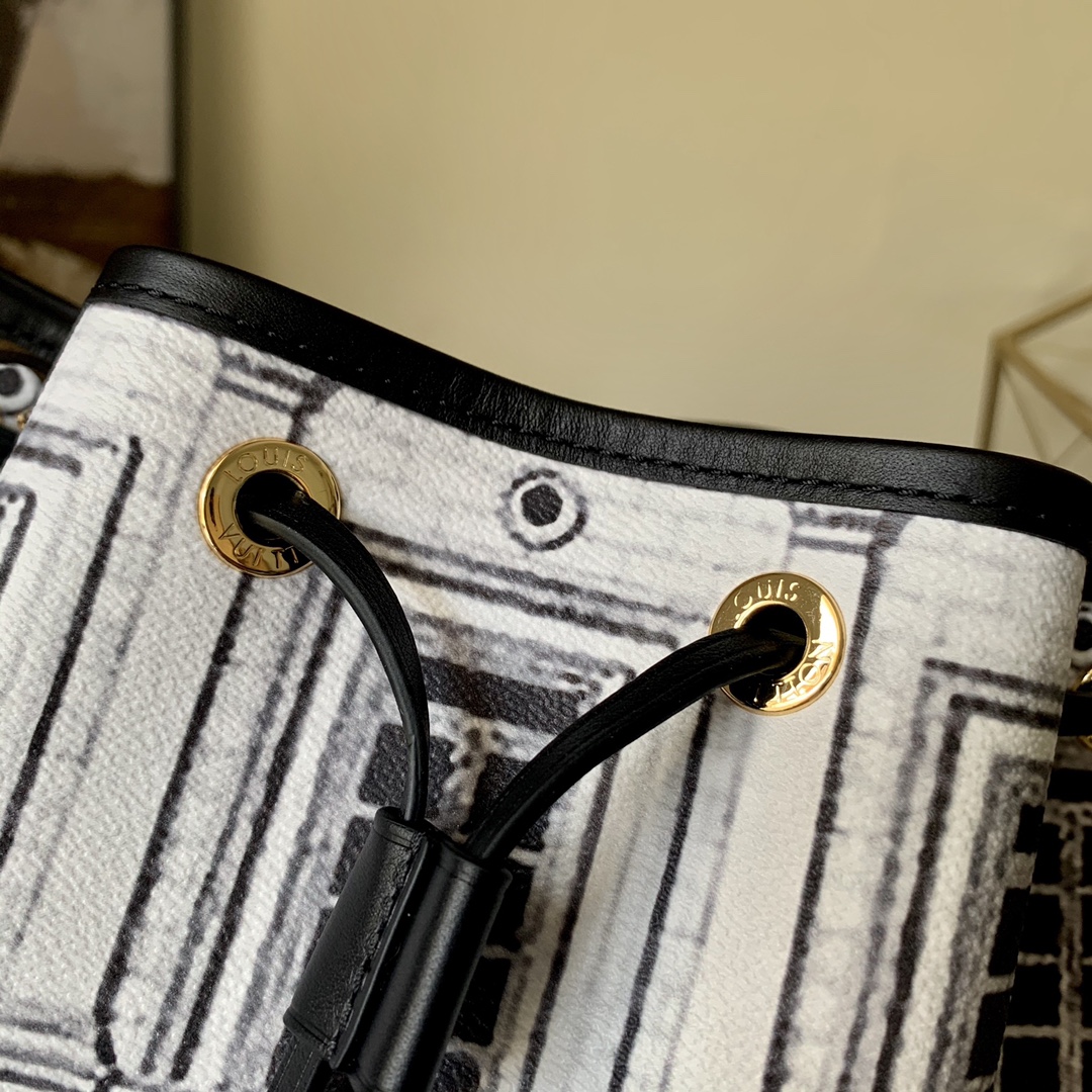 l0vis Vvtt0n new fall-winter 2021 monogram canvas bucket 22 x 24 x 15 cm