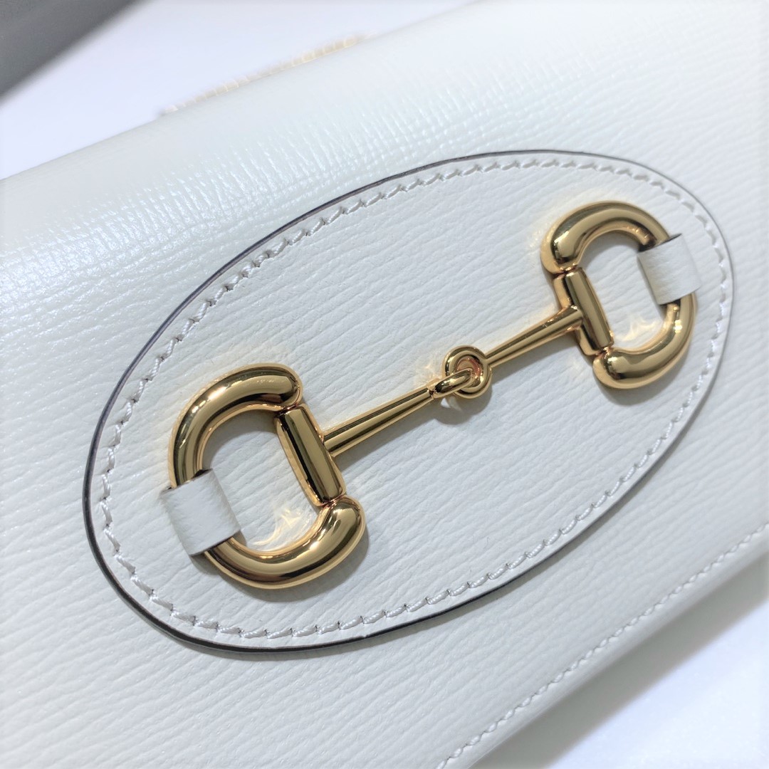Gvc*1 horsebit 1955 wallet with chain white leather 6218920yk0g 19 x 10 x 2.5 cm