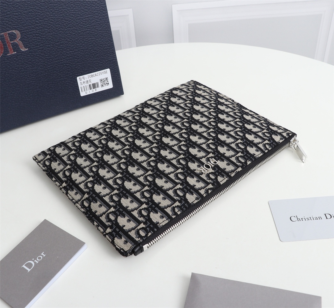 D10r pouch beige and black D10r oblique jacquard 2obca251yse 30 cm x 20 cm x 2.5 cm