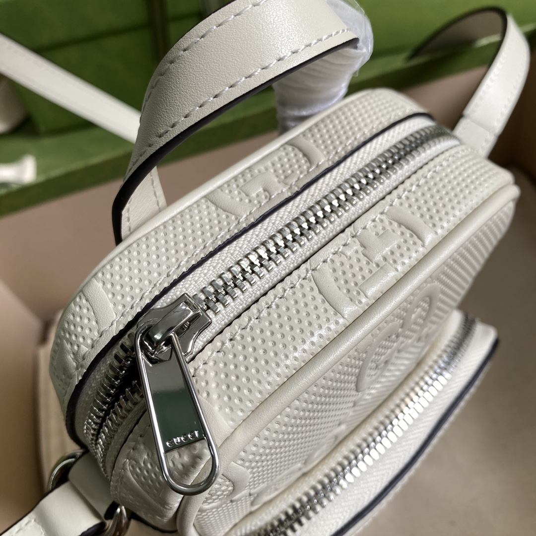 Gvc*1 gg embossed mini bag white leather 658553 11.5 × 17 × 4 cm