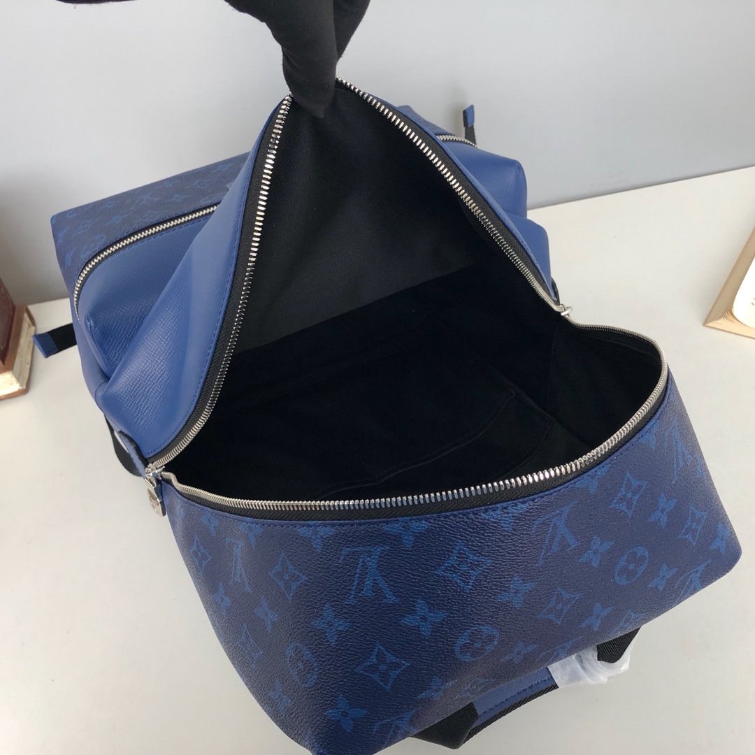 l0vis Vvtt0n discovery backpack pm cobalt m30229 37 x 40 x 20 cm