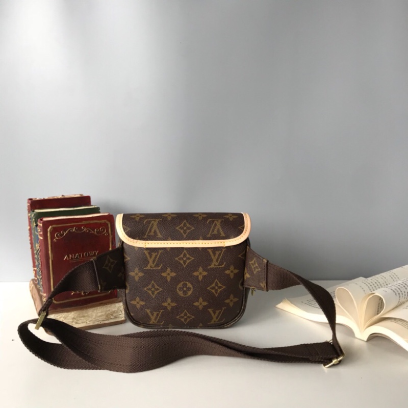 l0vis Vvtt0n brown pre-owned bosphore monogram crossbody bag for women m40108 16 x 15 x 7 cm