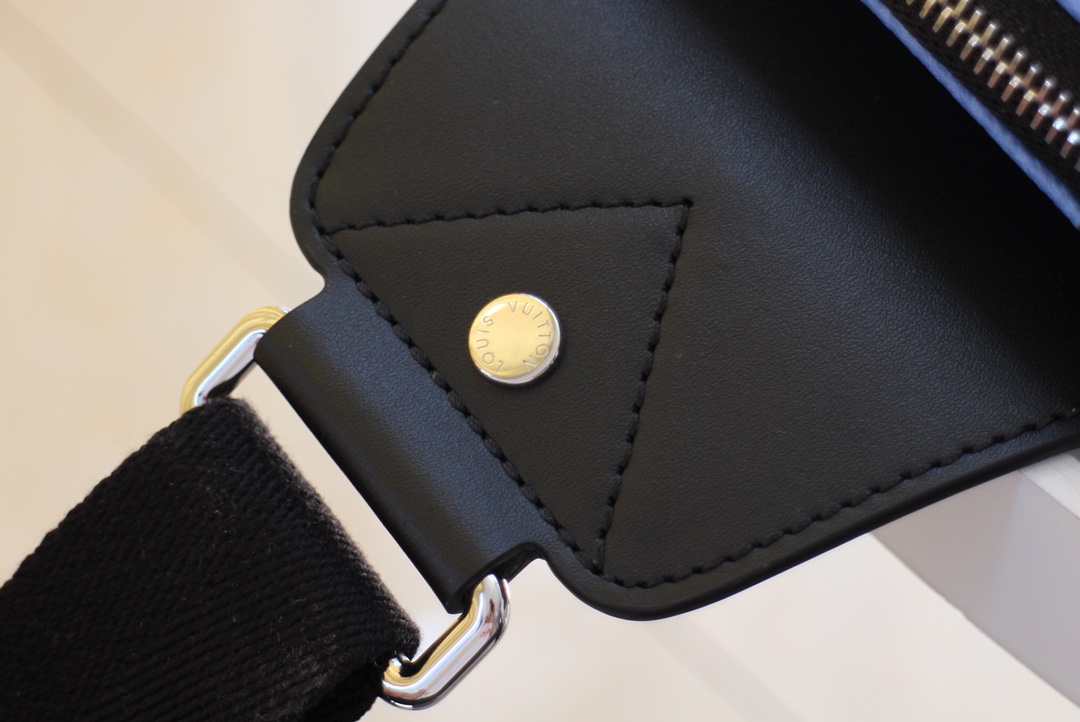 l0vis Vvtt0n avenue sling bag damier graphite giant canvas n40403 20.0 x 31.0 x 10.0cm