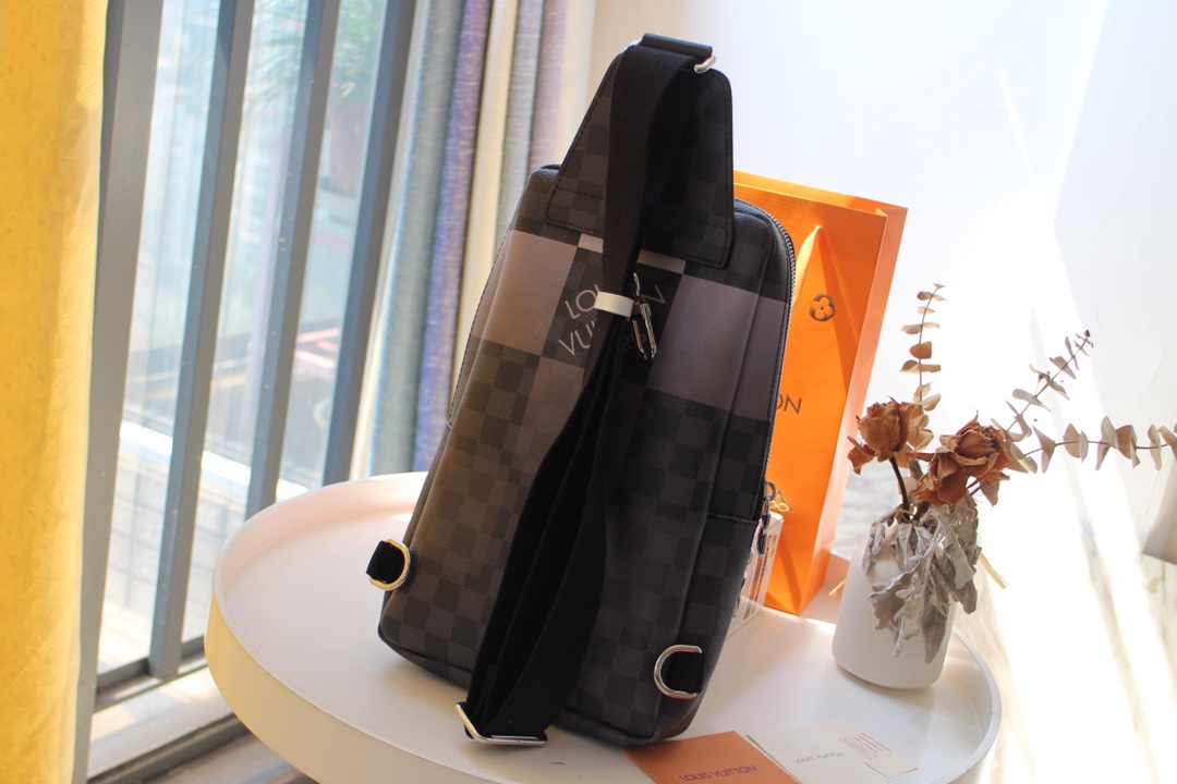 l0vis Vvtt0n avenue sling bag damier graphite giant canvas brown n40403 20 x 31 x 10cm