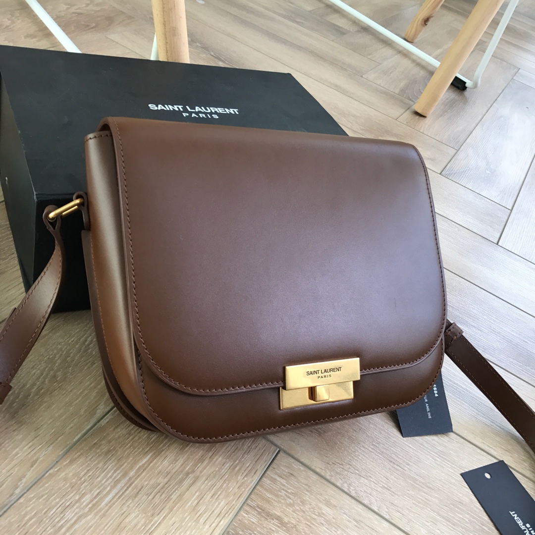 Y51 betty satchel in smooth leather brown 25 x 21 x 8 cm