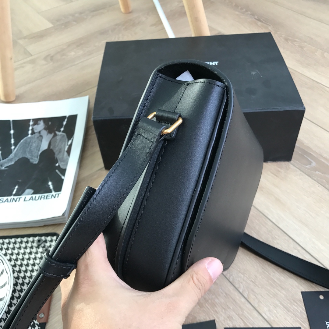 Y51 betty satchel in smooth leather black 25 x 21 x 8 cm