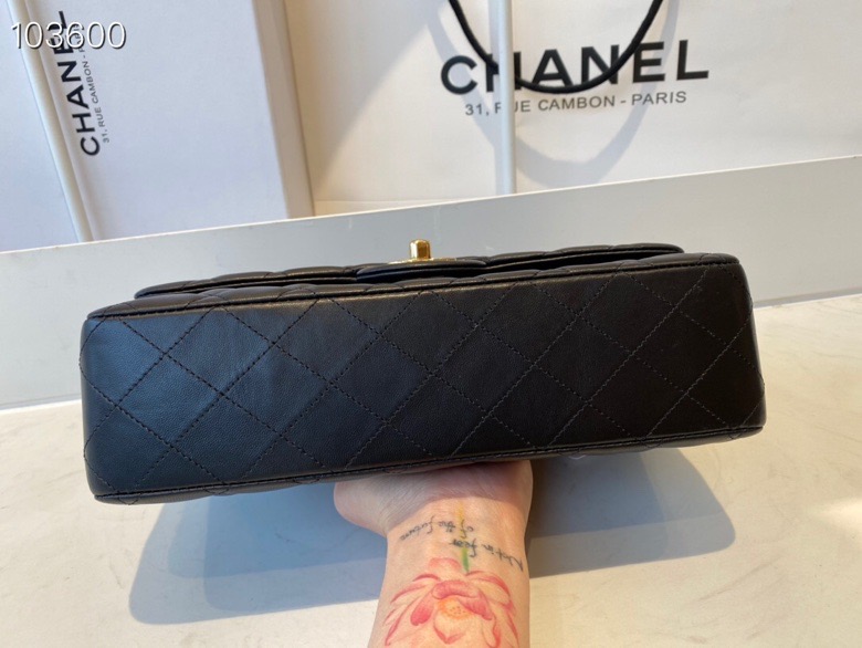 Ch**el flap bag black & golden chain a01112 25cm