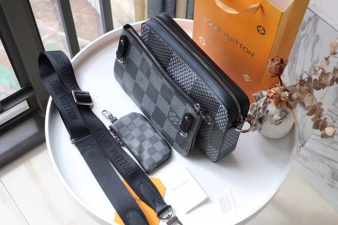 l0vis Vvtt0n trio messenger damier graphite canvas in black n50017 25.0 x 18.5 x 7.0 cm