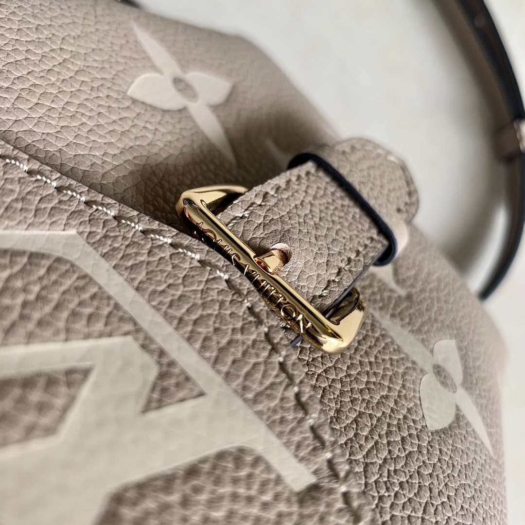 l0vis Vvtt0n tiny backpack monogram canvas apricot m45764 13 x 19 x 8 cm