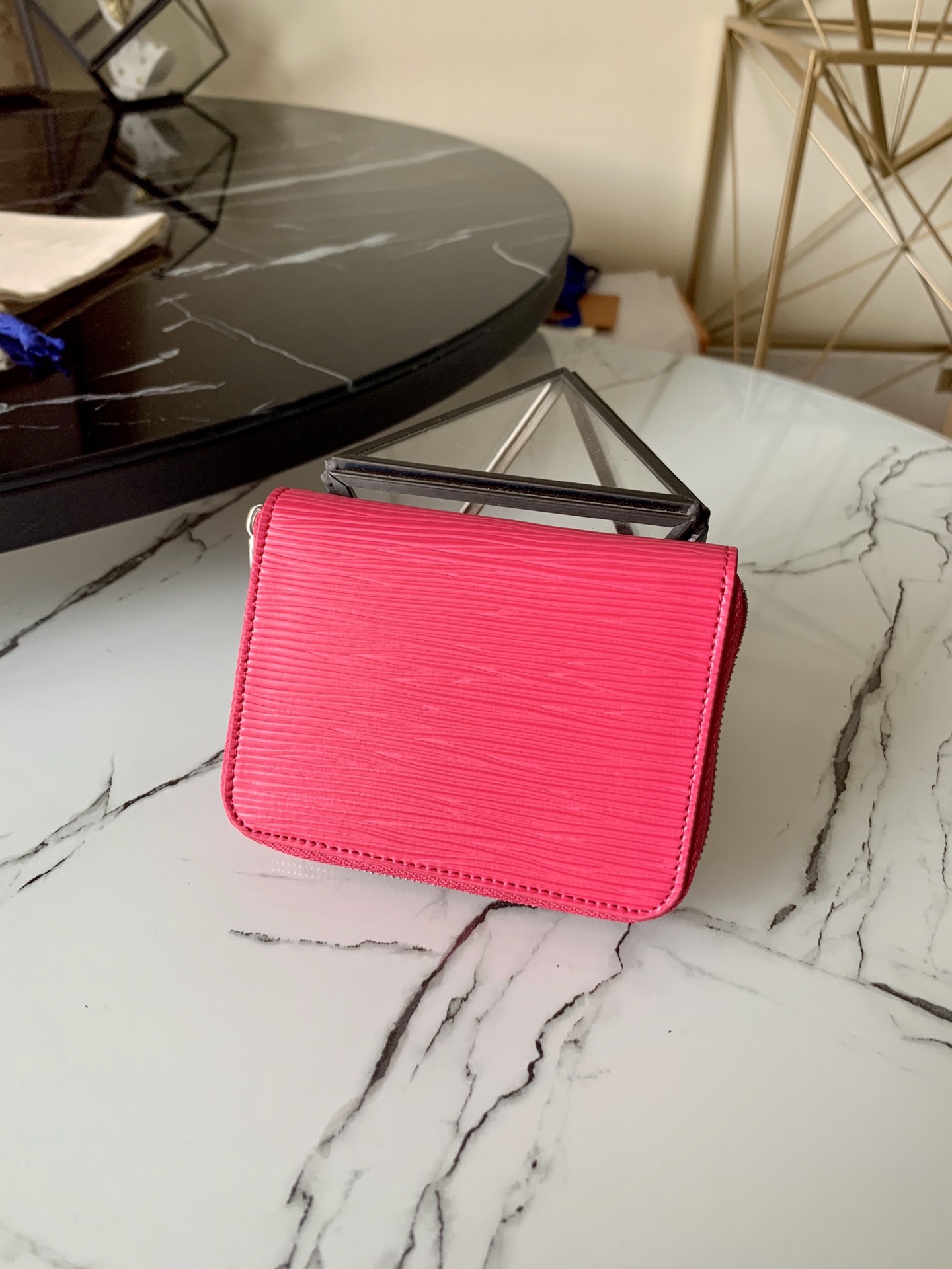 l0vis Vvtt0n zippy coin purse epi leather rose red m68759 11 x 8.5 x 2 cm