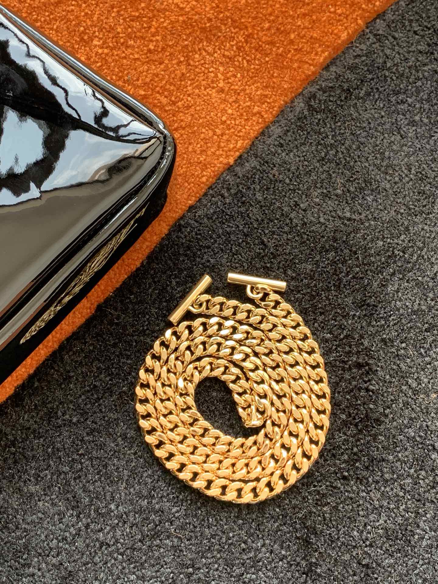 Y51 kate 99 with payent in lambskin black 6042761 26 x 13.5 x 4.5 cm