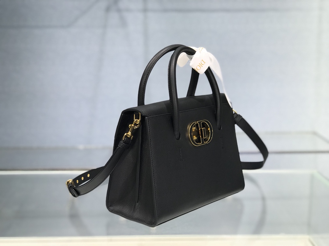 D10r medium st honorÉ tote black grained calfskin m9321 25 x 19 x 12 cm