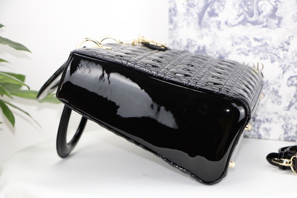D10r large lady D10r bag black patent cannage calfskin m0566 32 x 25 x 11 cm