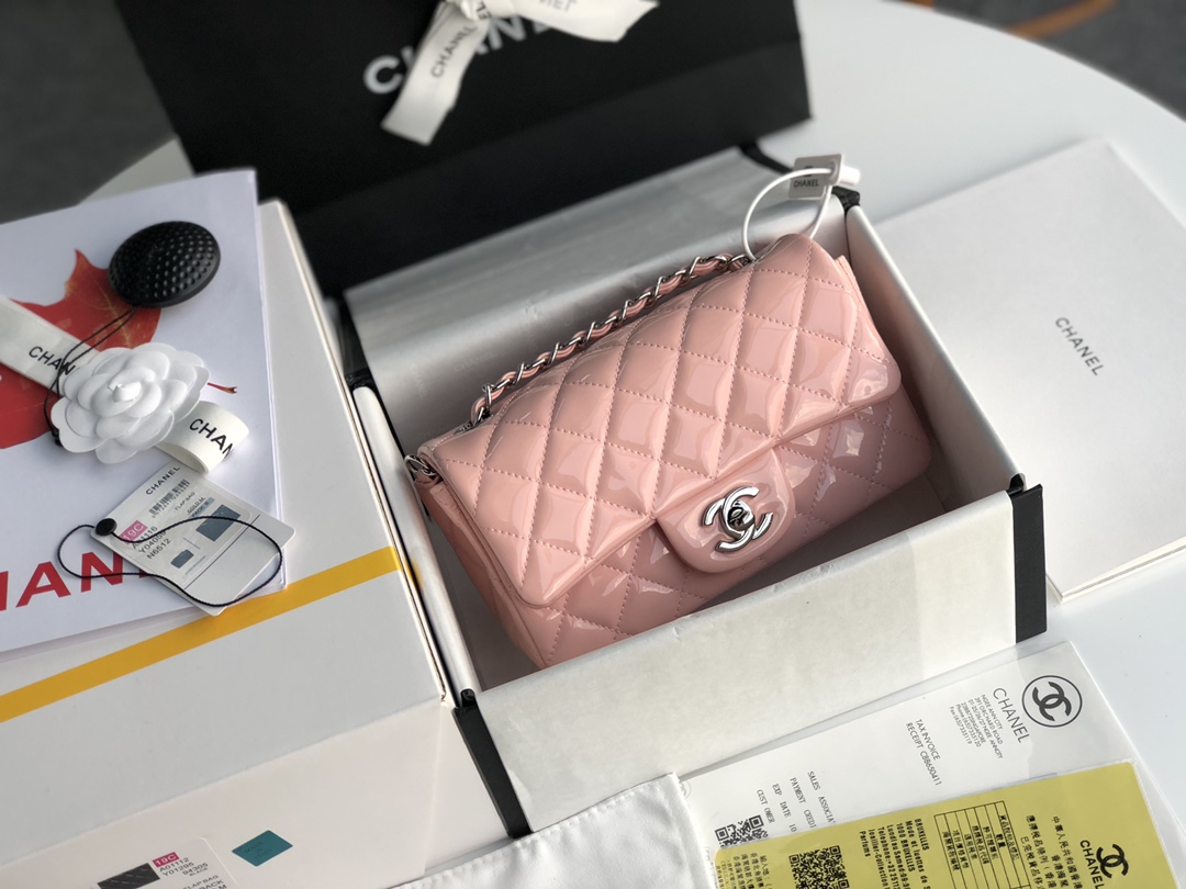 Ch**el cf mini patent calfskin & silver metal rose pink bag 20cm