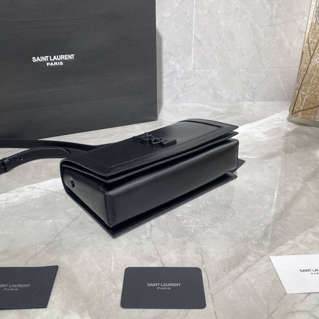 Y51 book bag in smooth leather black metal 532756 24 × 14 × 8 cm