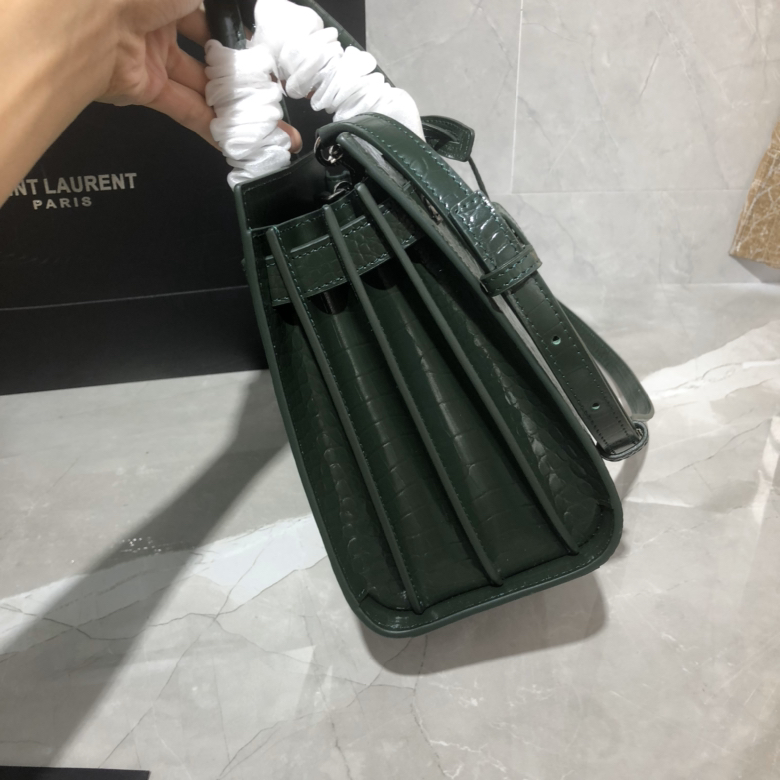 Y51 classic sac de jour baby in crocodile embossed matte leather forest 421863 26 x 20.5 x 12.5 cm